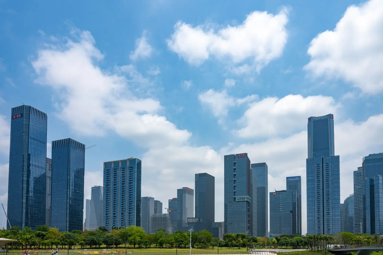 合肥雅蕾科技工作证设计：三种材质工艺对比与适用场景解析